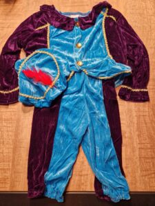 Pietenpak met naam mt 4-6 jaar