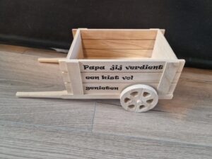 🎁 Houten Kruiwagen