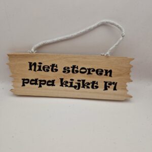 Houten plankje niet storen